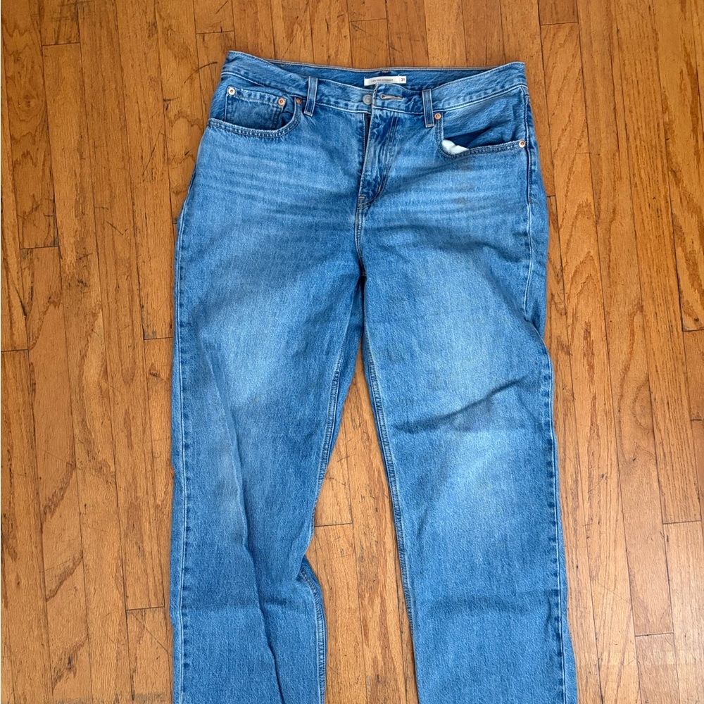 Levi’s Women’s Low Pro Straight Jeans